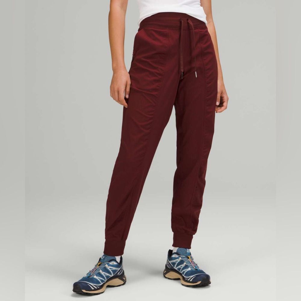 NWT lululemon athletica Dance Studio Jogger in Red Merlot